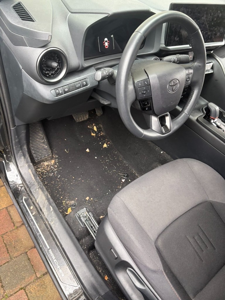 Shampoing sièges Lille avant - Intérieur à restaurer